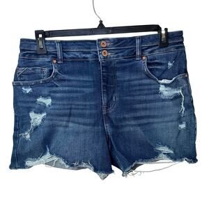 edgely Maurices Original Fit High Rise Distressed Double Button Shortie Size 16